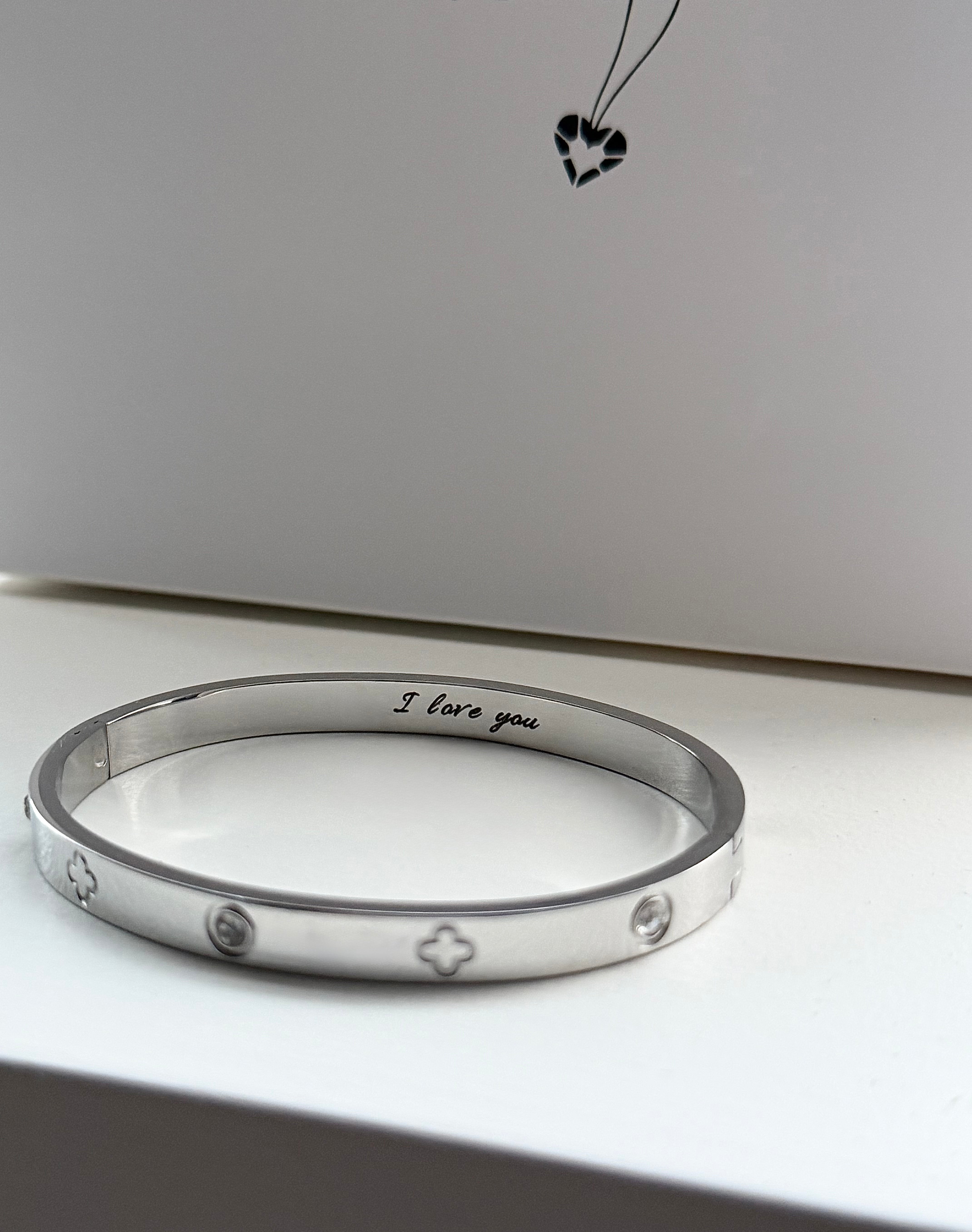 STAINLESS STEEL CLOVER BRACELET